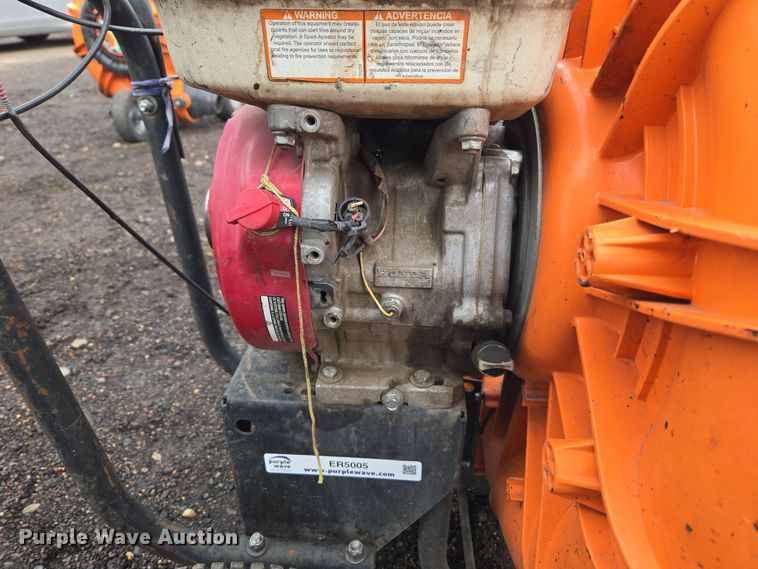 image for item ER5005 Mikasa MVC-82VHW plate compactor