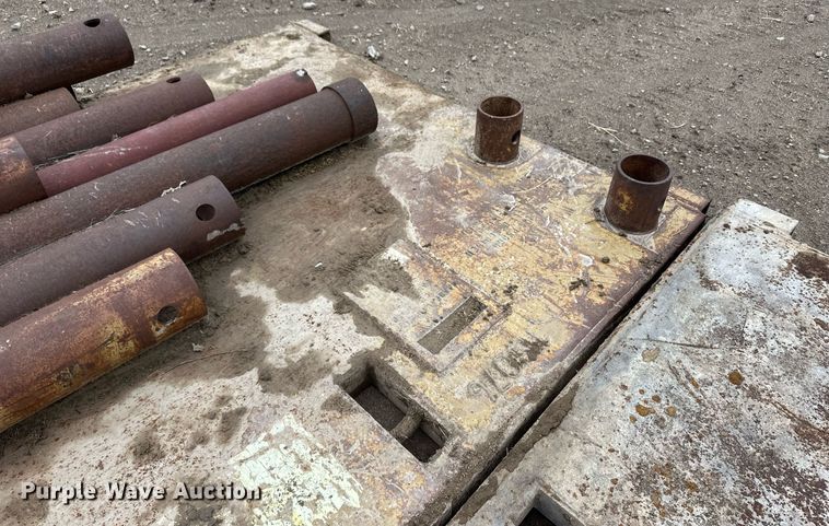 image for item ER8184 Trench shores