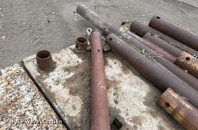 image for item ER8184 Trench shores