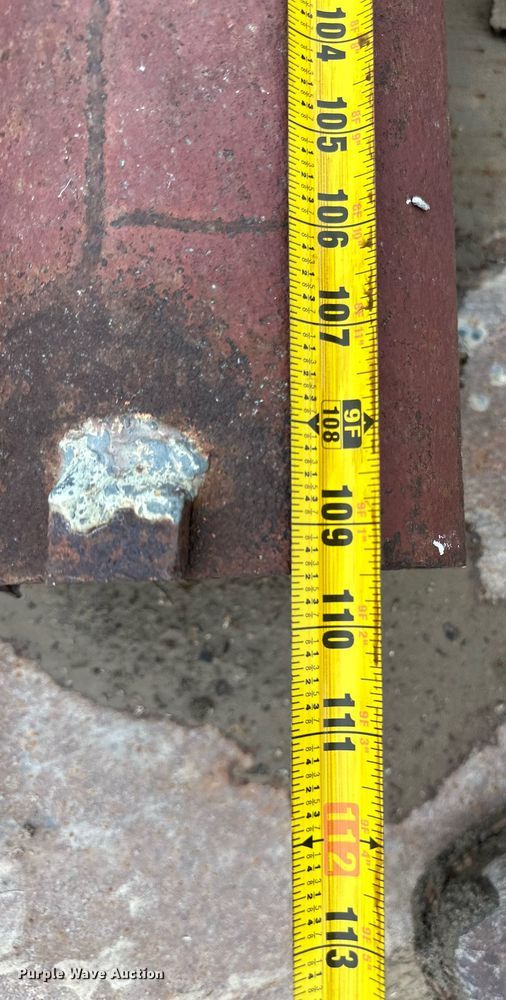 image for item ER8184 Trench shores