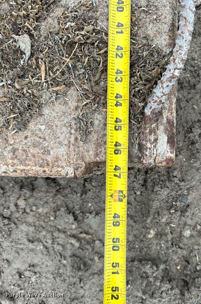 image for item ER8184 Trench shores