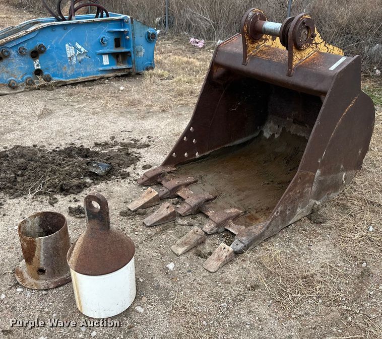 image for item ER8193 Central Aerators Inc bucket