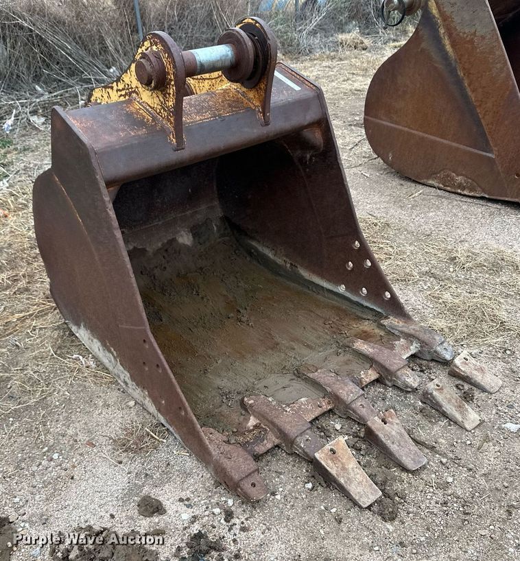 image for item ER8193 Central Aerators Inc bucket