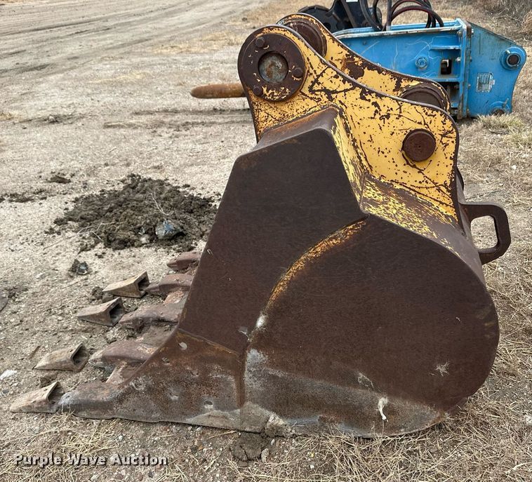 image for item ER8193 Central Aerators Inc bucket