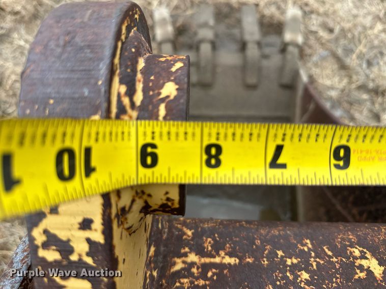 image for item ER8196 Backhoe bucket