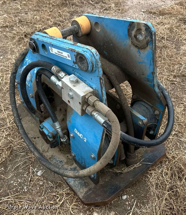 image for item ER8197 Okada America OAC-200 plate compactor