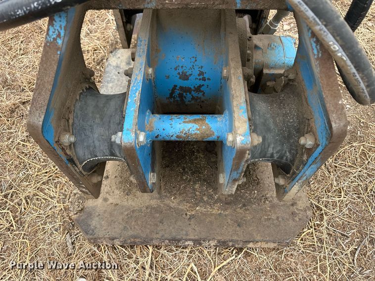 image for item ER8197 Okada America OAC-200 plate compactor