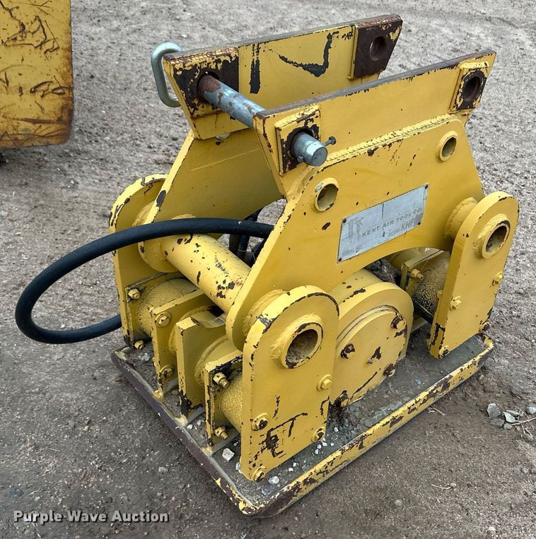 image for item ER8200 Kent Air Tools KHP 12 plate compactor
