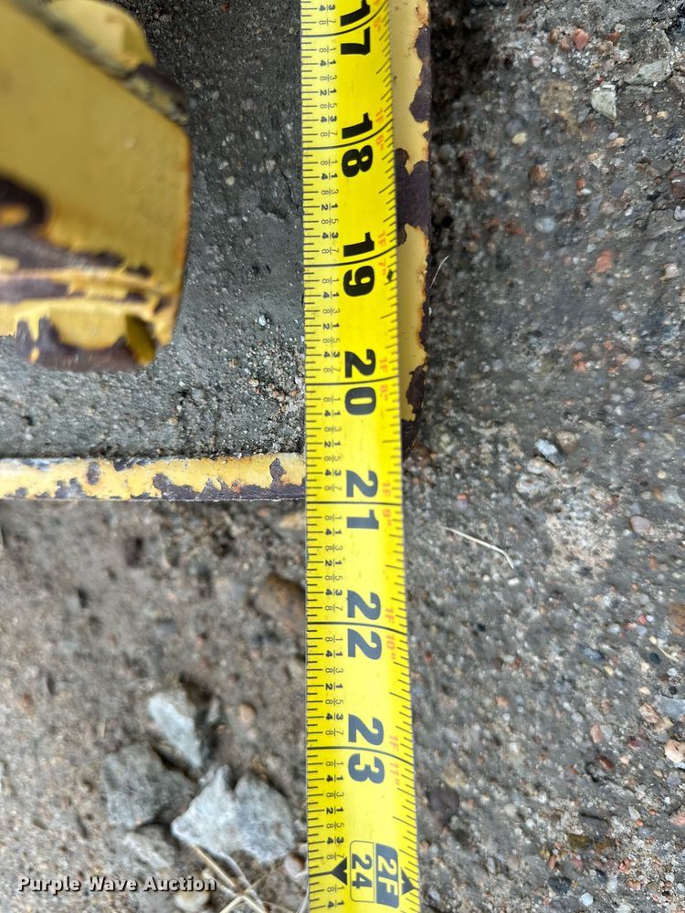 image for item ER8200 Kent Air Tools KHP 12 plate compactor