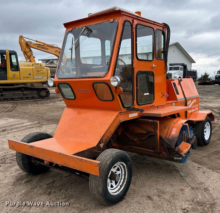 image for item ER8202 Broce Broom RJ300 broom