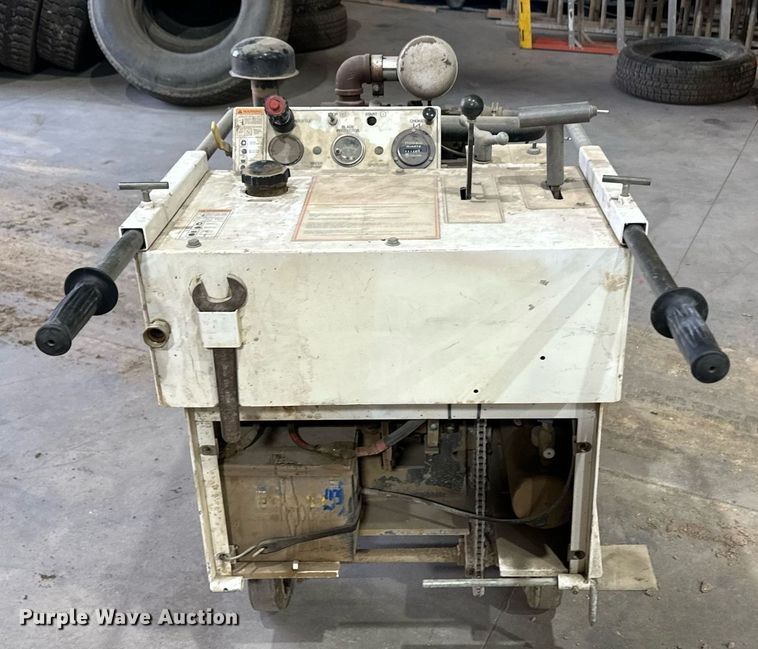 image for item ER8209 Cushion Cut concrete saw