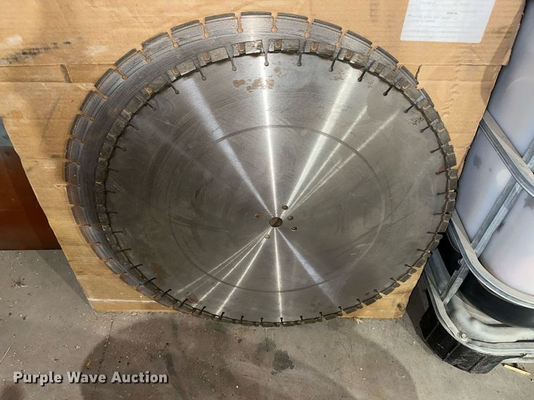 image for item ER8209 Cushion Cut concrete saw