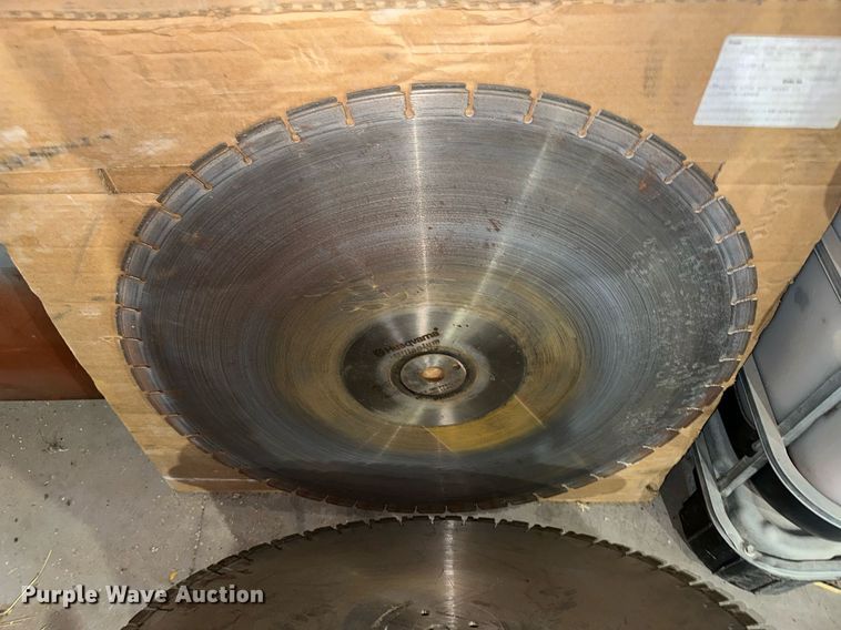 image for item ER8209 Cushion Cut concrete saw