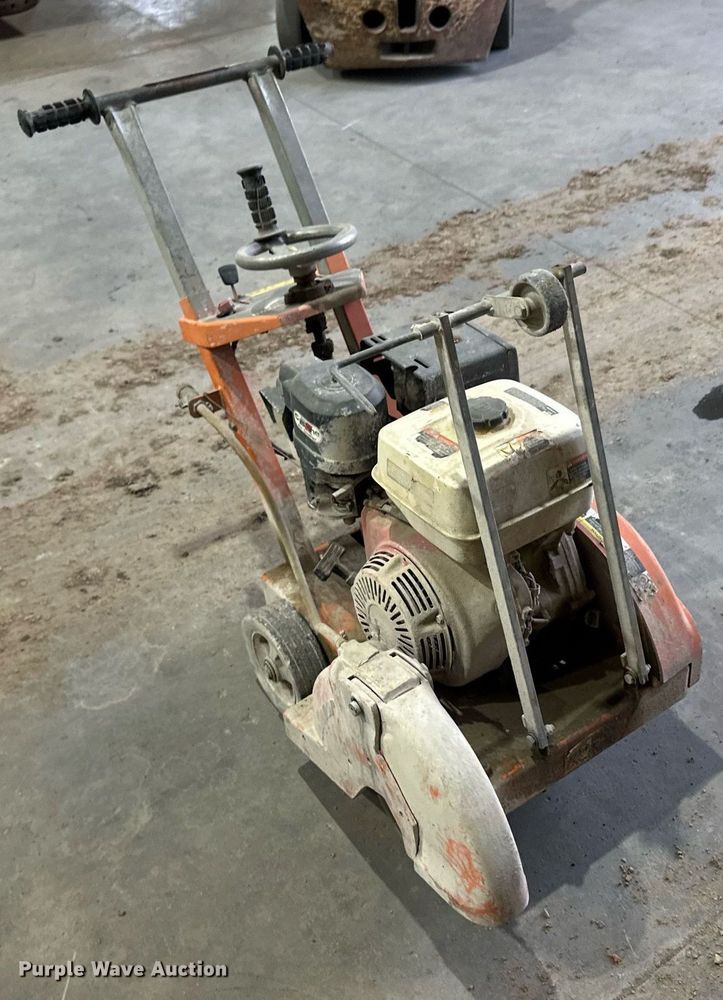 image for item ER8210 Clipper concrete saw