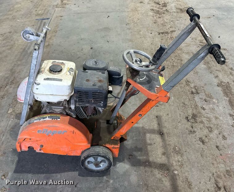image for item ER8210 Clipper concrete saw