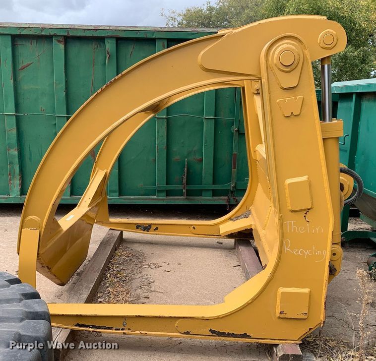 image for item JT9667 Wicker log grapple bucket