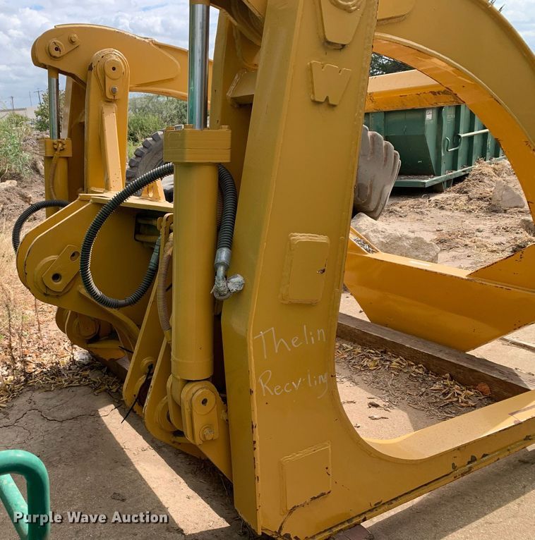 image for item JT9667 Wicker log grapple bucket