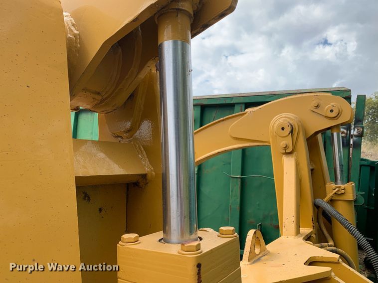 image for item JT9667 Wicker log grapple bucket