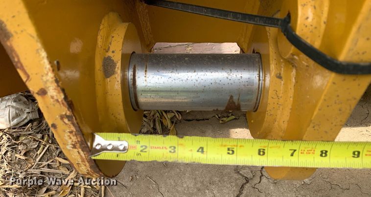 image for item JT9667 Wicker log grapple bucket