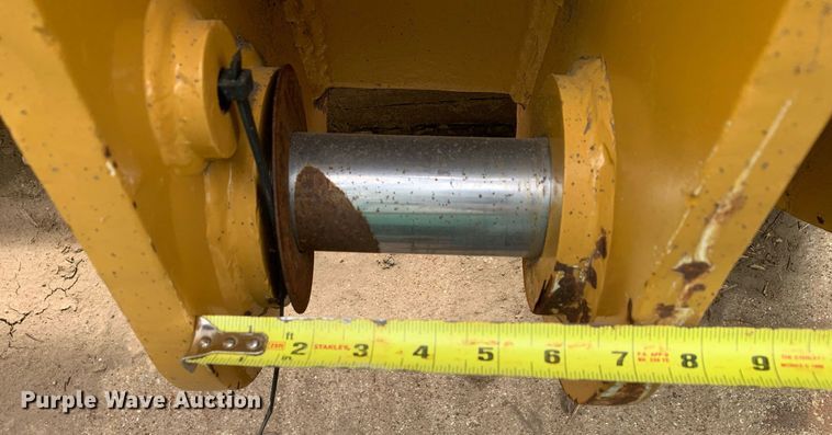 image for item JT9667 Wicker log grapple bucket