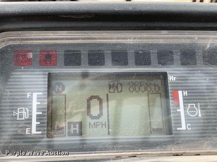 image for item JT9668 Caterpillar  DP40N forklift