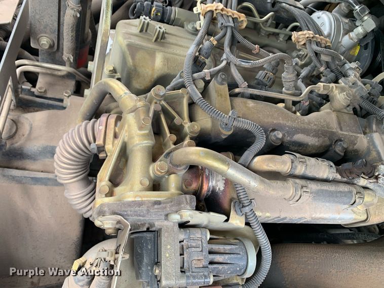 image for item JT9668 Caterpillar  DP40N forklift