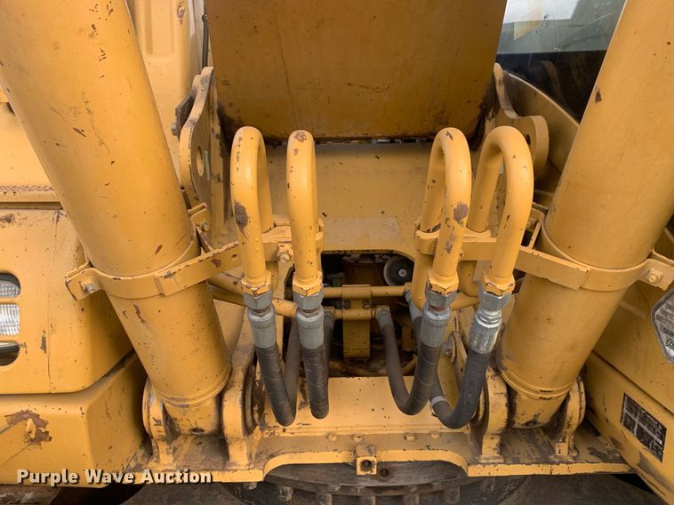 image for item JT9672 2005 Caterpillar  320C L excavator
