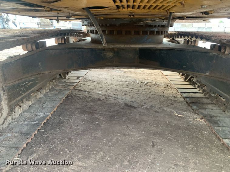 image for item JT9672 2005 Caterpillar  320C L excavator