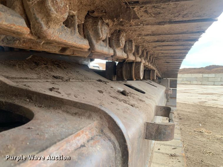 image for item JT9672 2005 Caterpillar  320C L excavator