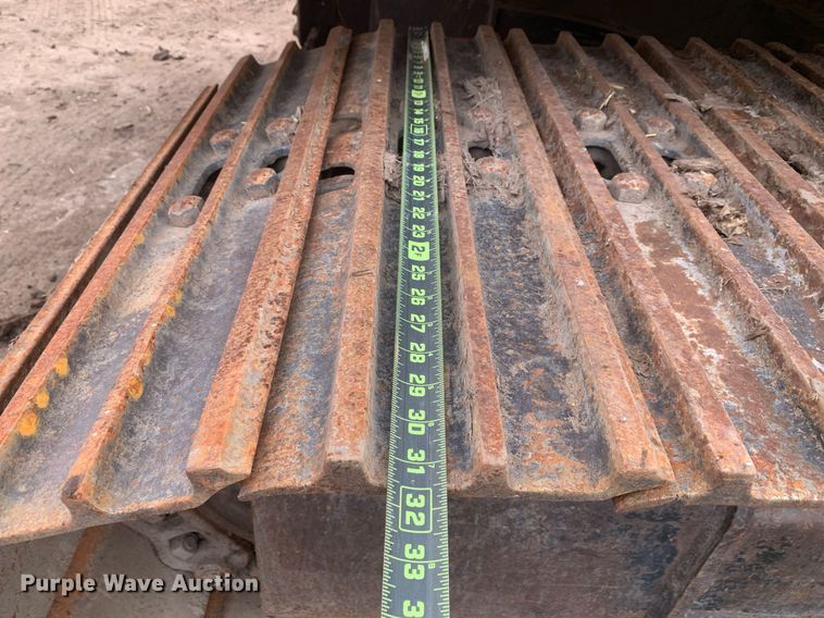 image for item JT9672 2005 Caterpillar  320C L excavator