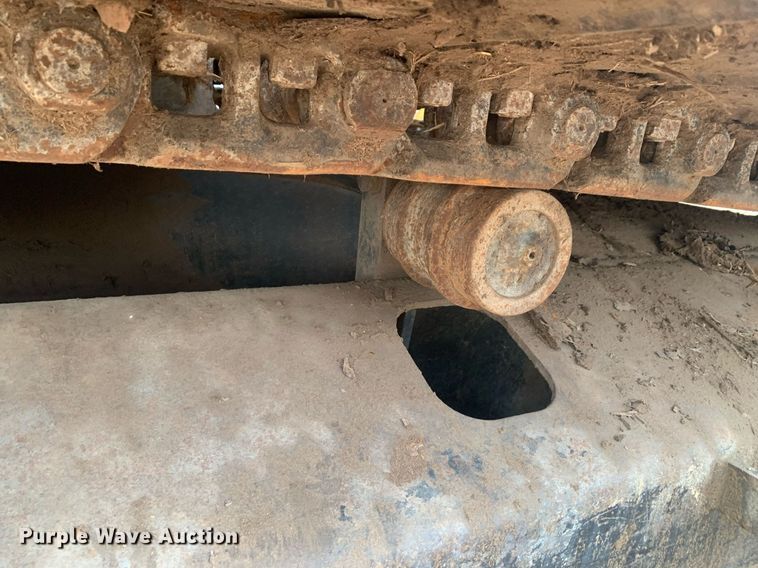 image for item JT9672 2005 Caterpillar  320C L excavator