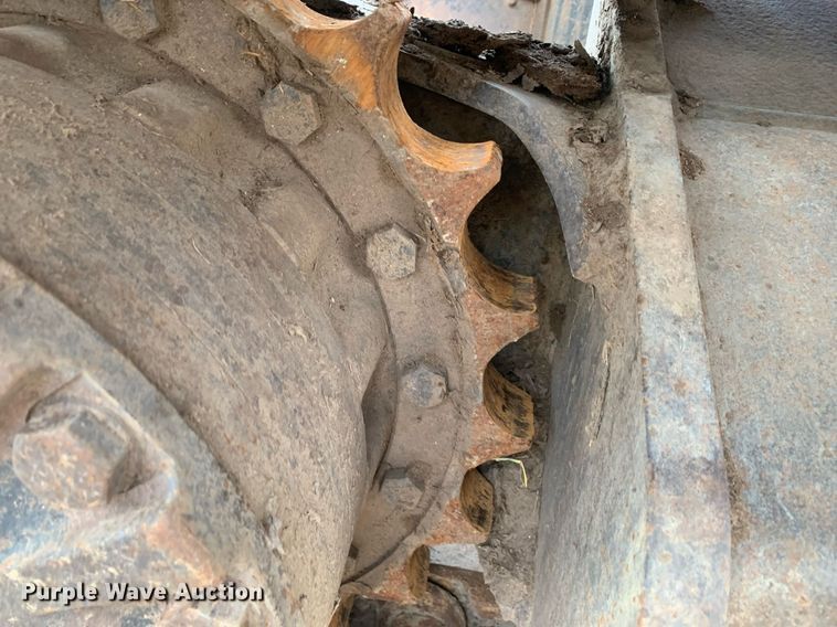 image for item JT9672 2005 Caterpillar  320C L excavator