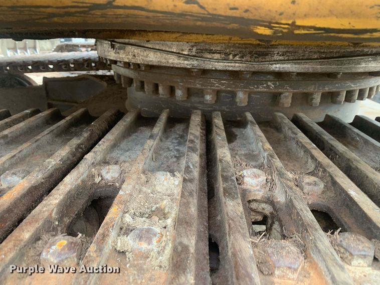 image for item JT9673 2004 Caterpillar  320C L excavator