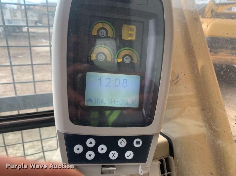 image for item JT9673 2004 Caterpillar  320C L excavator