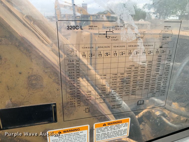 image for item JT9673 2004 Caterpillar  320C L excavator