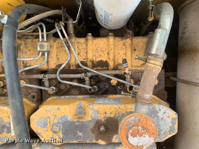 image for item JT9673 2004 Caterpillar  320C L excavator