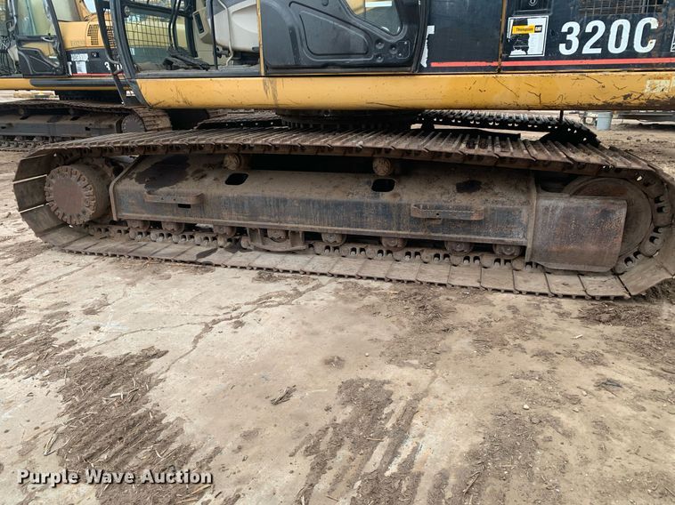 image for item JT9673 2004 Caterpillar  320C L excavator
