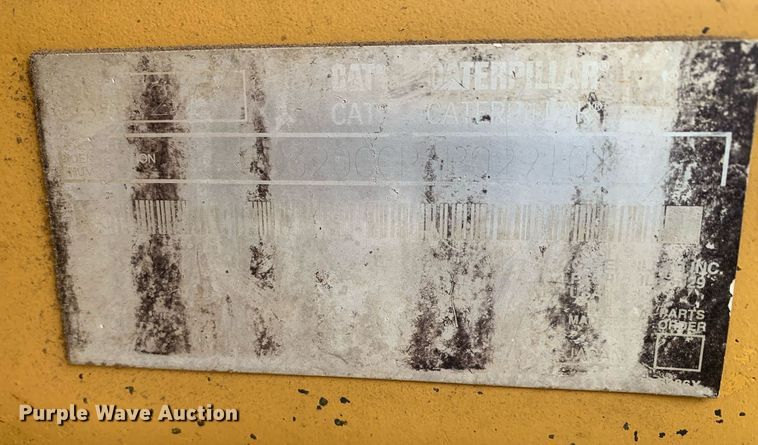 image for item JT9673 2004 Caterpillar  320C L excavator