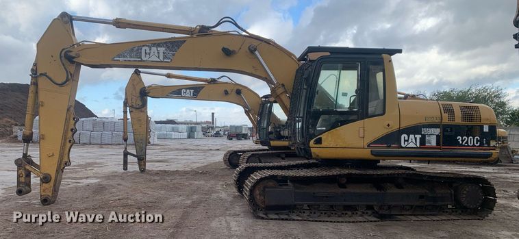 image for item JT9674 2004 Caterpillar  320C L excavator