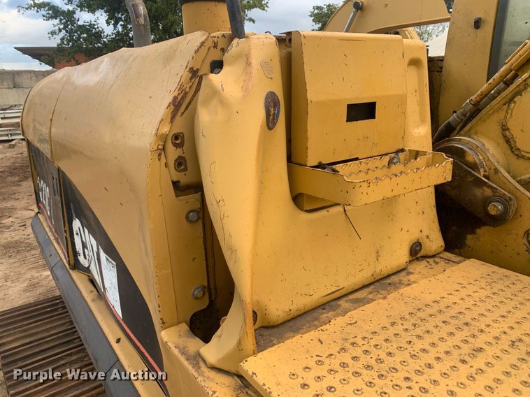 image for item JT9674 2004 Caterpillar  320C L excavator