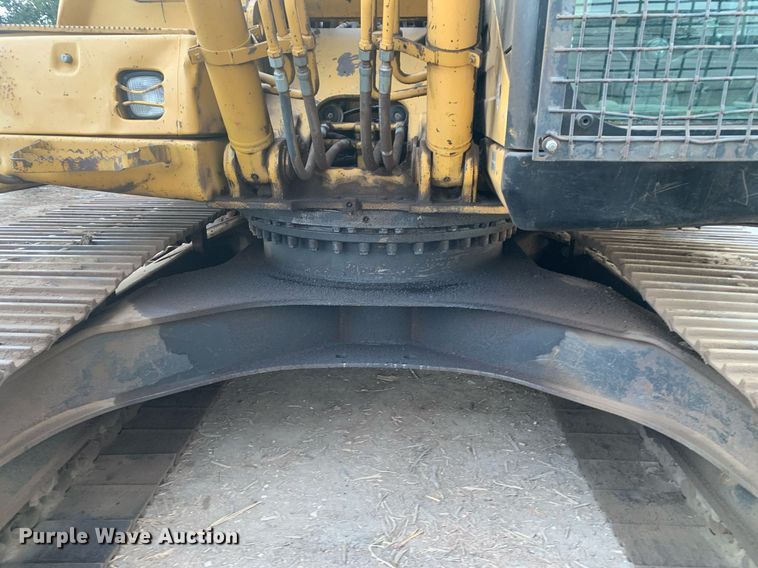 image for item JT9674 2004 Caterpillar  320C L excavator