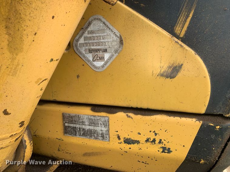 image for item JT9674 2004 Caterpillar  320C L excavator