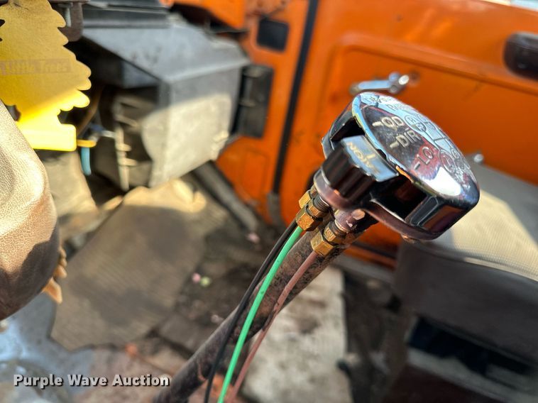 image for item LR9523 1980 Ford  8000 water truck