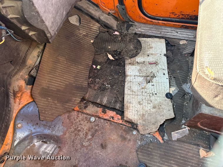 image for item LR9523 1980 Ford  8000 water truck