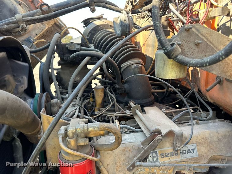 image for item LR9523 1980 Ford  8000 water truck