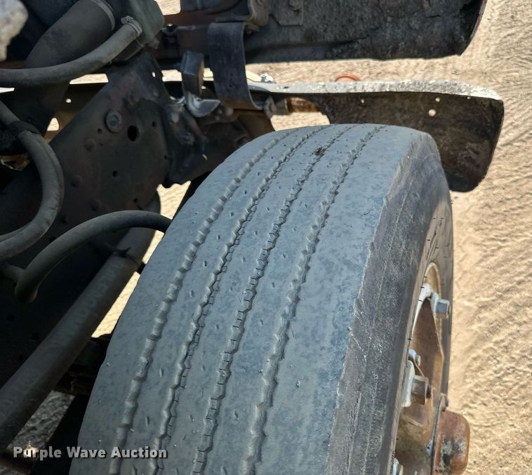 image for item LR9523 1980 Ford  8000 water truck