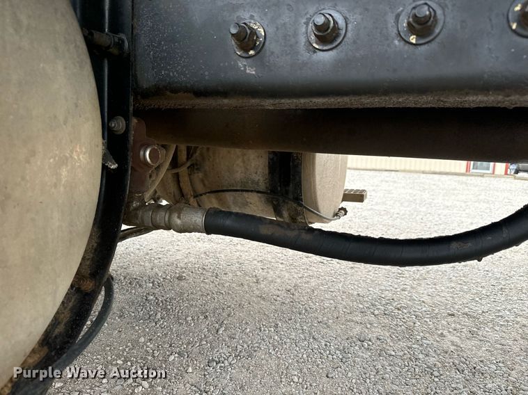 image for item MS9882 1998 Mack  CH613 MaxiCruise dump truck