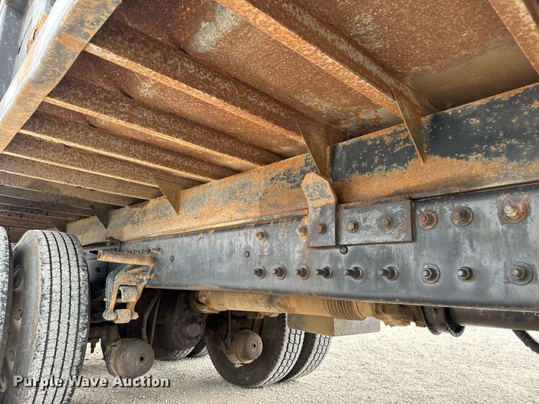 image for item MS9882 1998 Mack  CH613 MaxiCruise dump truck