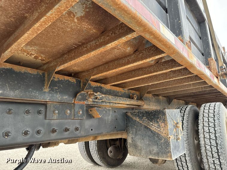 image for item MS9882 1998 Mack  CH613 MaxiCruise dump truck