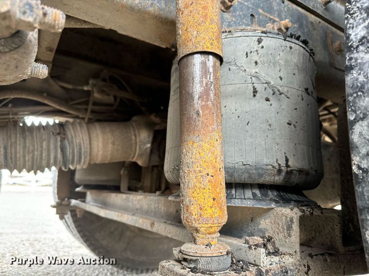 image for item MS9882 1998 Mack  CH613 MaxiCruise dump truck